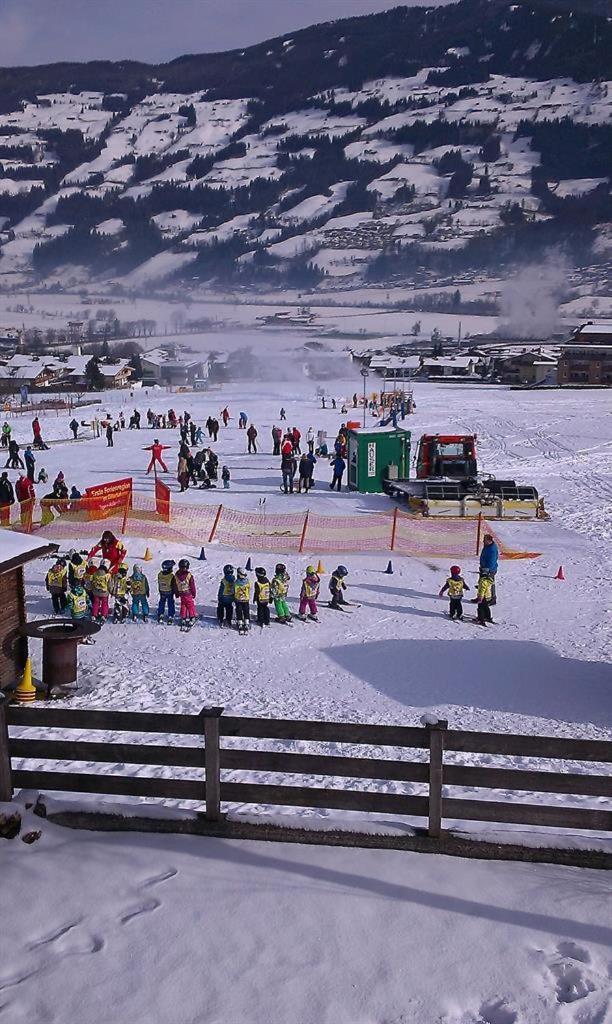Ferienwohnungen Egger - Direkt An Der Spieljochbahn فغن المظهر الخارجي الصورة
